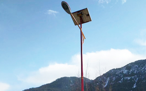 如何选择高质量的南木林太阳能路灯材料：全方位指南