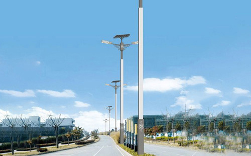 南木林太阳能路灯前半夜亮后半夜暗的真相：控制器分时调光机制